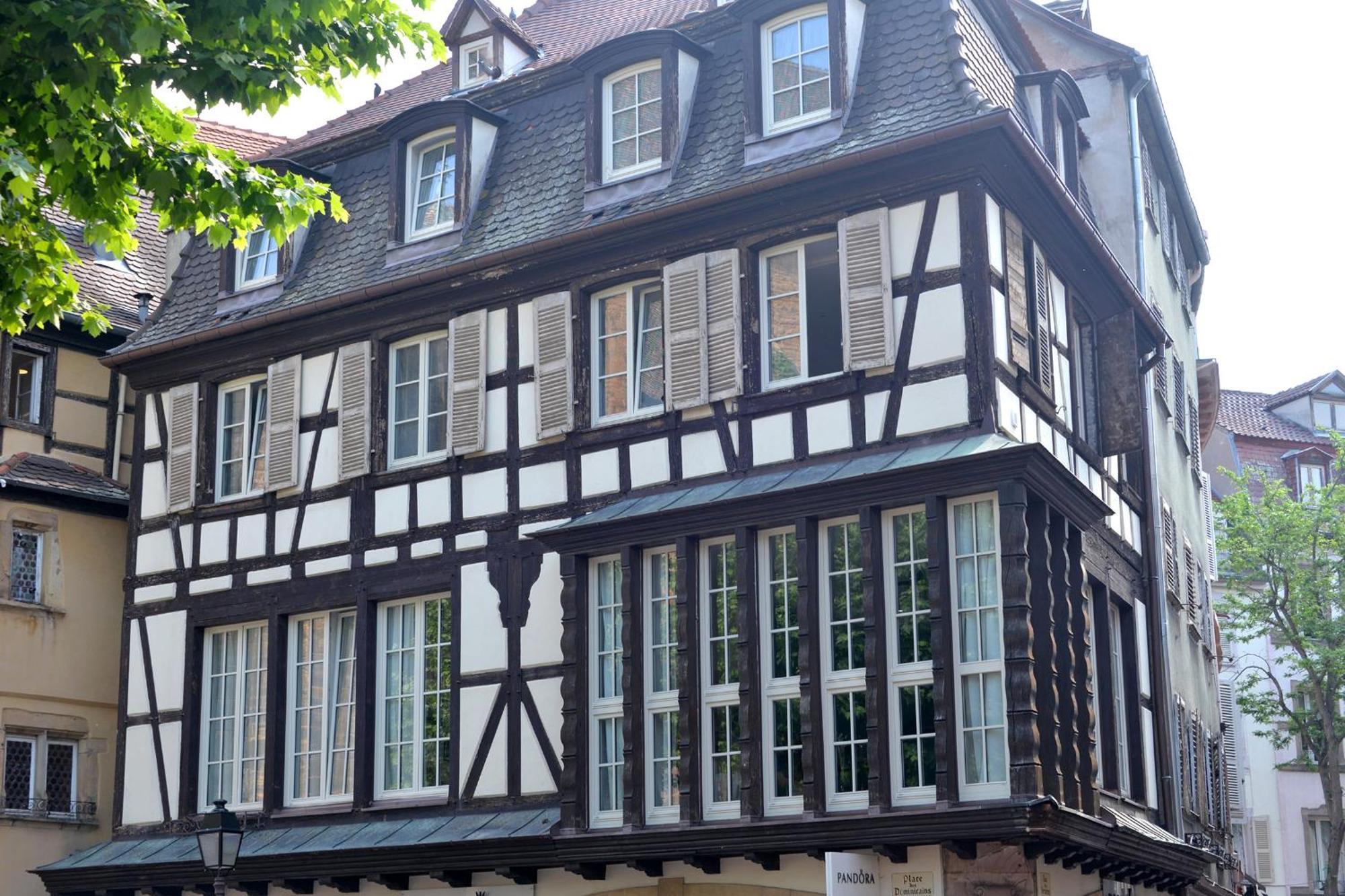 Suite Le Splendide Du Centre Historique Avec Climatisation Colmar Exteriér fotografie